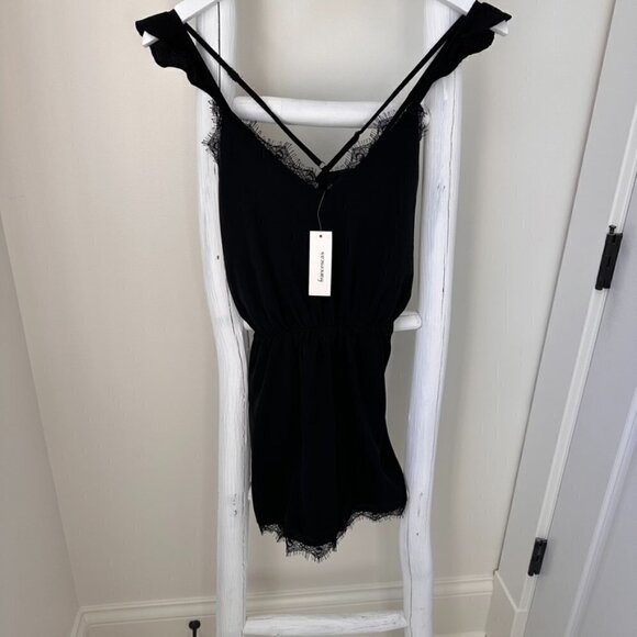 Francesca's Miami Black Lace Shorts Romper Sz XS - Picture 10 of 13